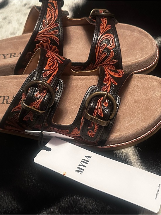 Myra Bag Shoes - New women’s size 7 Myra leather sandals